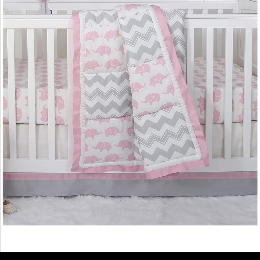 Baby crib Elephant theme comforter set